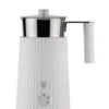 Alessi Plissé Elektrische Melkopschuimer 350 Ml Rvs Wit 1 Alessi Plissé Elektrische Melkopschuimer 350 Ml Rvs Wit -Premium Drankenwinkel alessiwit 1