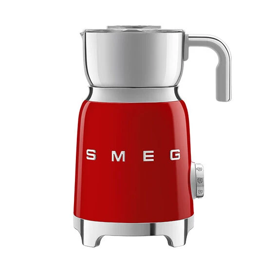 Smeg 50's Style Elektrische Melkopschuimer 600 Ml Rood 3 Smeg 50's Style Elektrische Melkopschuimer 600 Ml Rood