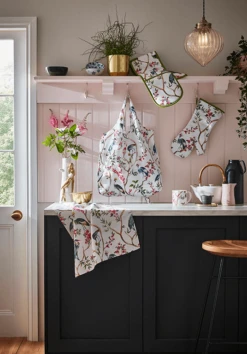 Ulster Weavers Oriental Birds Theemuts Katoen Crème -Premium Drankenwinkel oriental birds main klein 3